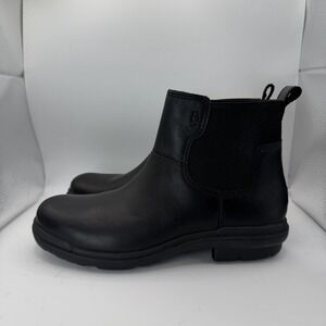 UGG Hapsburg Womans Waterproof Leather Chelsea Boots Slip On Black Size 7.5